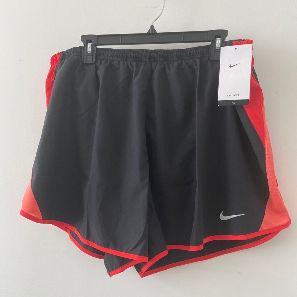 Nike Women’s Running Shorts Size 1X